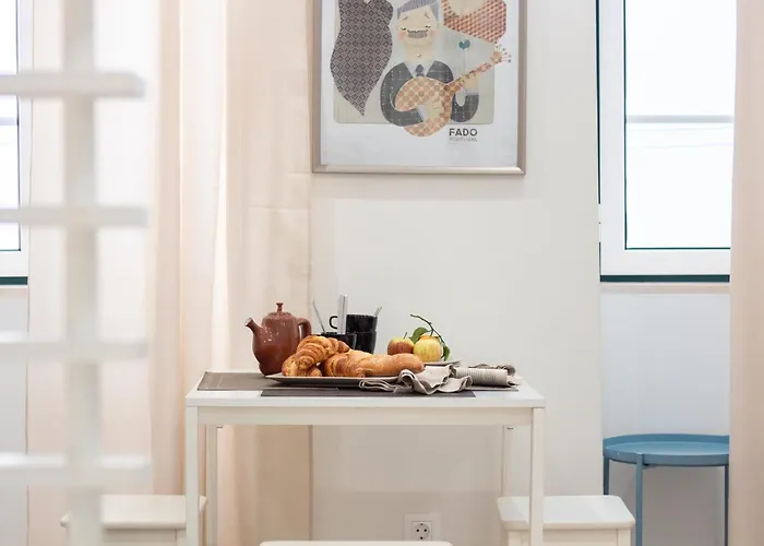 아파트 Madalena Second Floor - Bright In Baixa *