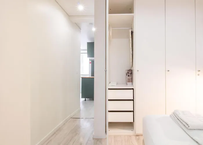 Madalena Second Floor - Bright In Baixa 아파트 리스본