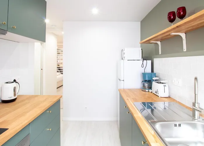 Madalena Second Floor - Bright In Baixa 아파트 리스본