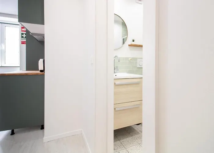 Madalena Second Floor - Bright In Baixa *