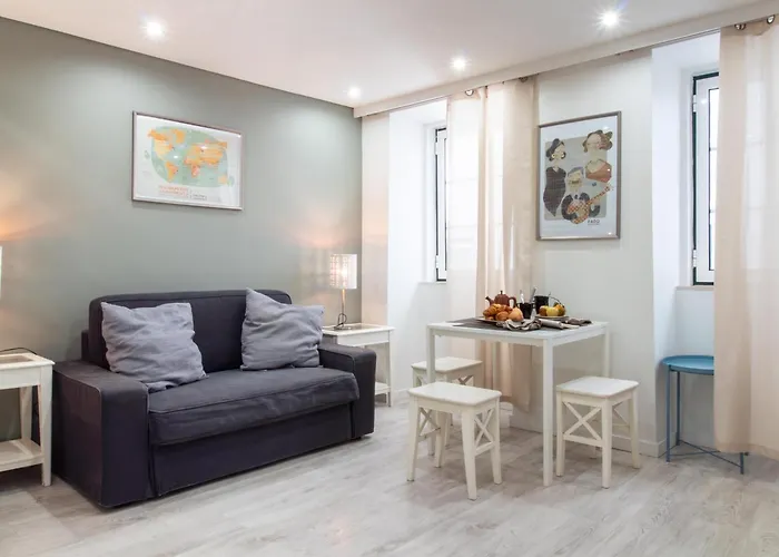 Madalena Second Floor - Bright In Baixa 아파트 *