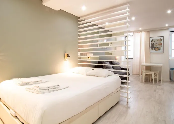 Madalena Second Floor - Bright In Baixa
