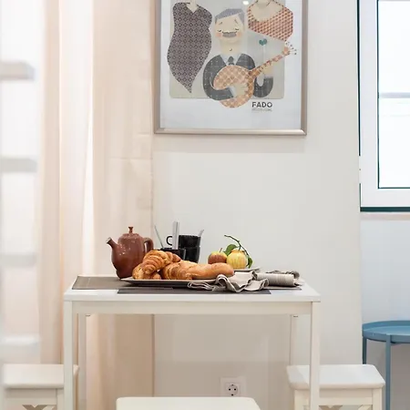 아파트 Madalena Second Floor - Bright In Baixa *