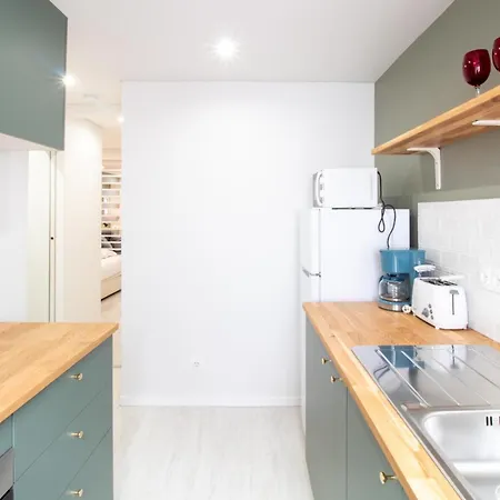Madalena Second Floor - Bright In Baixa 아파트 리스본